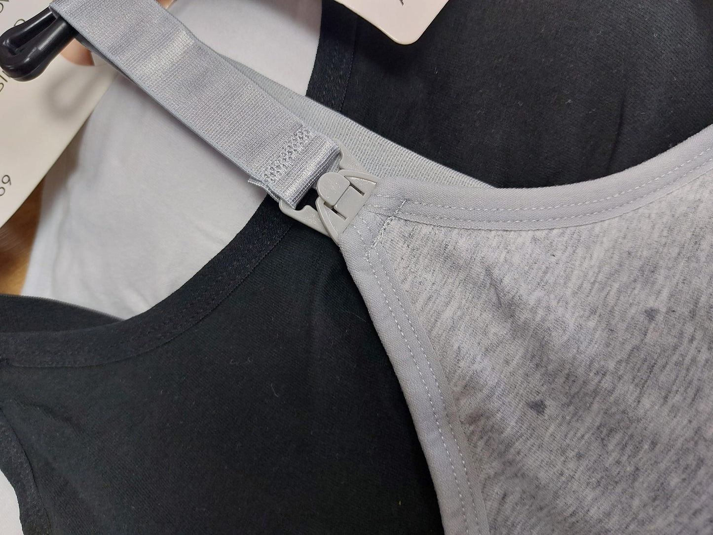 GRUDNJAK ZA DOJENJE 3/1  SPORT-NOVI S-3XL