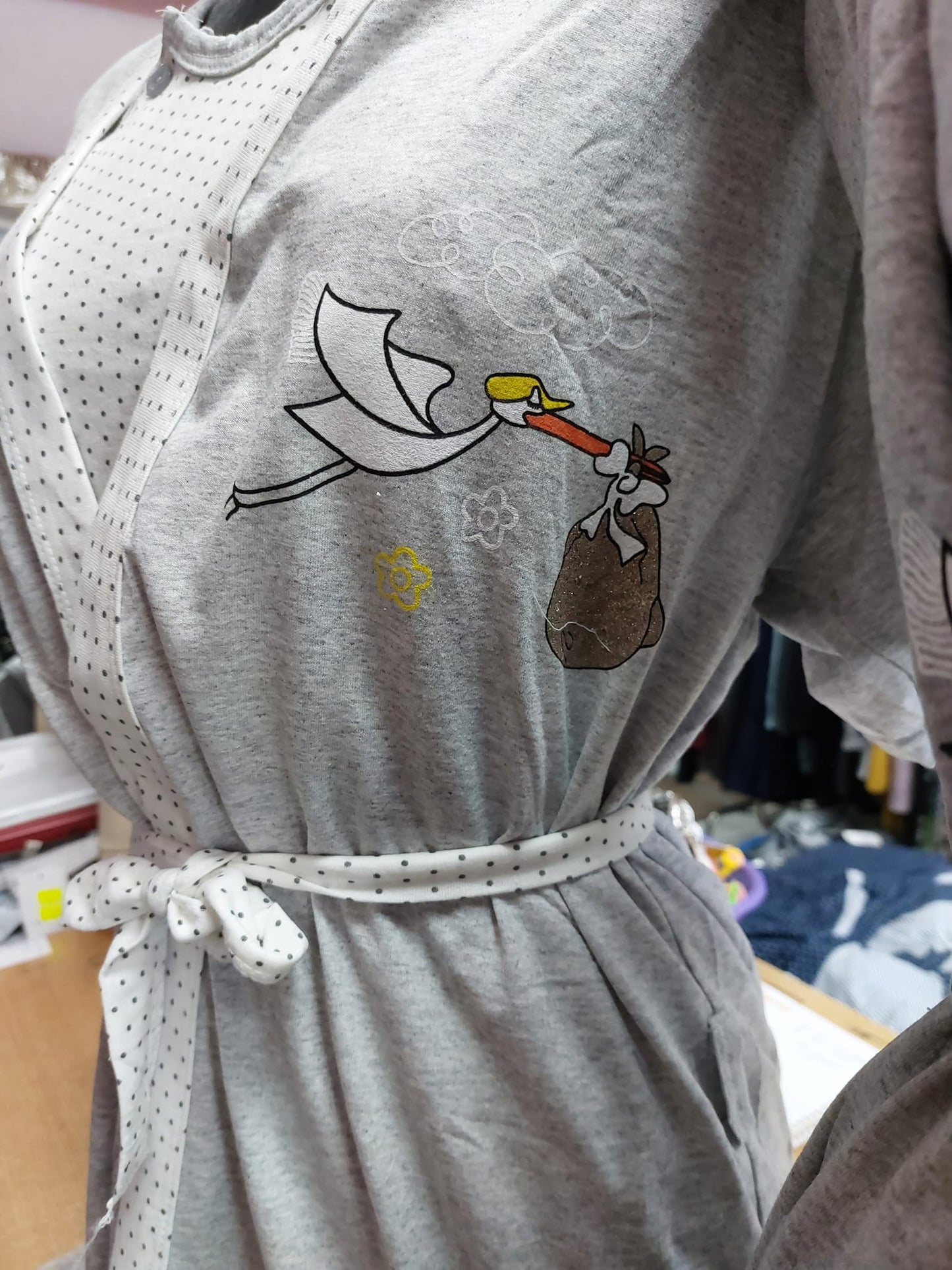 KOMPLET SPAVAĆICA ZA DOJENJE + OGRTAČ